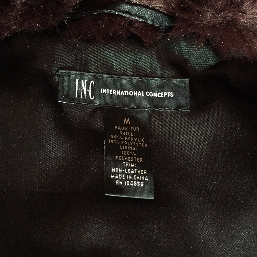Inc faux fur vest size medium - Picture 5 of 6